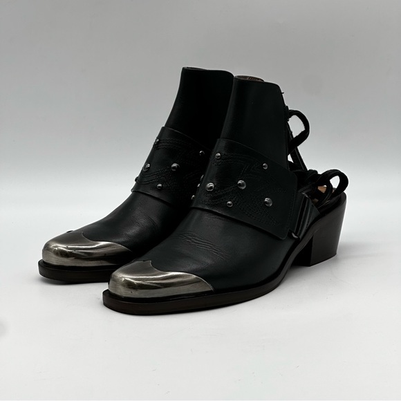 Free People Rory Studded Shoe Boots. Size 6 - Picture 3 of 10